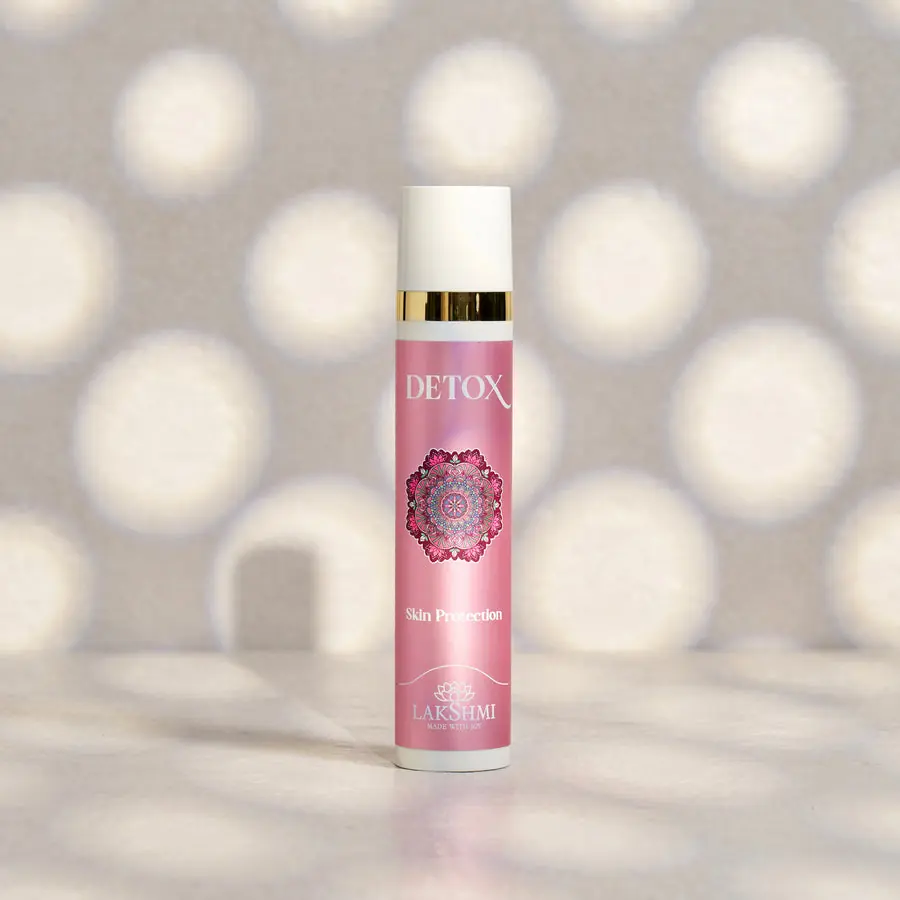 Siero Detox di Lakshmi, cosmetici ayurvedici professionali usati da Roxy Estetic